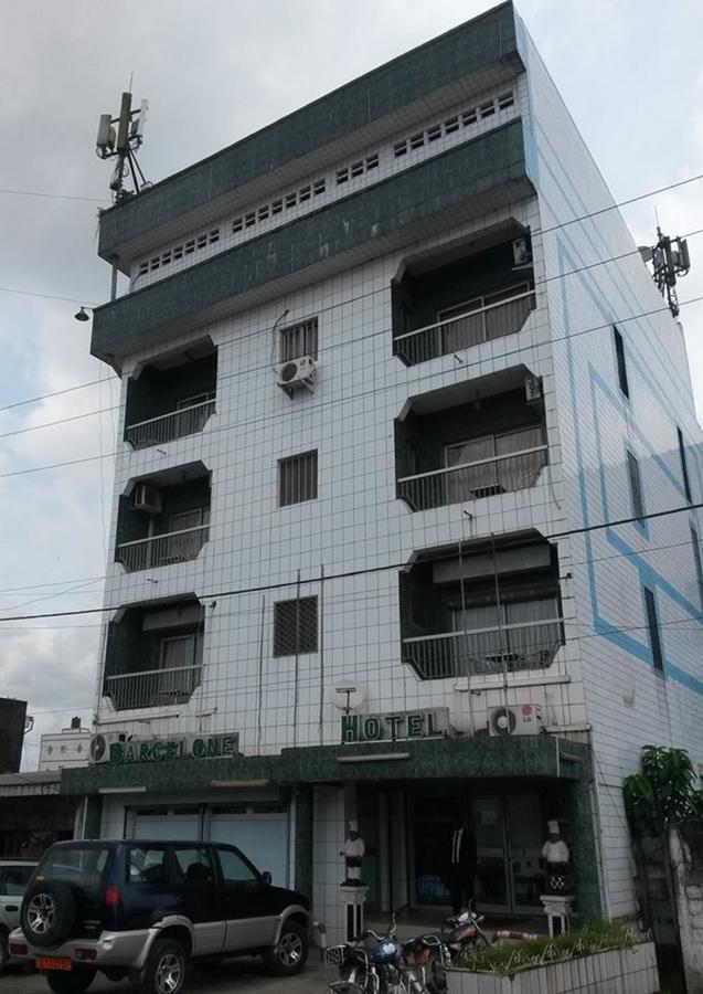Barcelone Hotel Douala Exterior foto